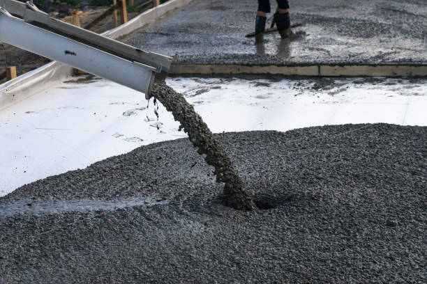 Best Driveways & Floors  in Leonardo, NJ